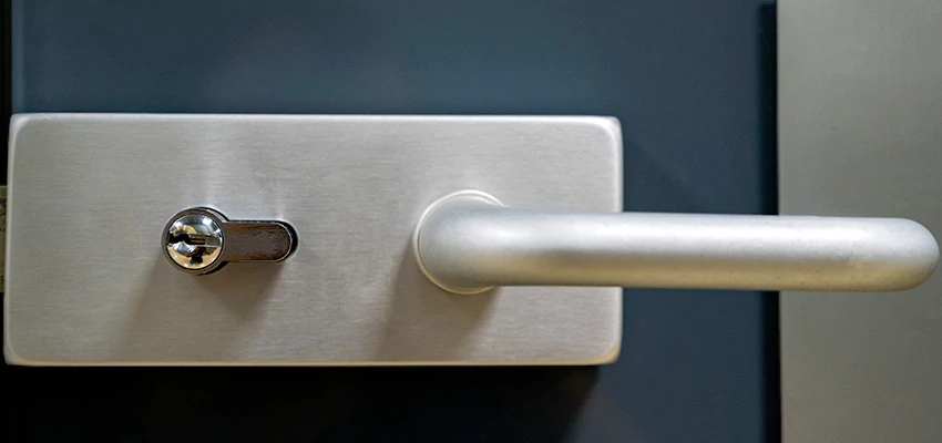 Change Patio Door Locks in Compton, California