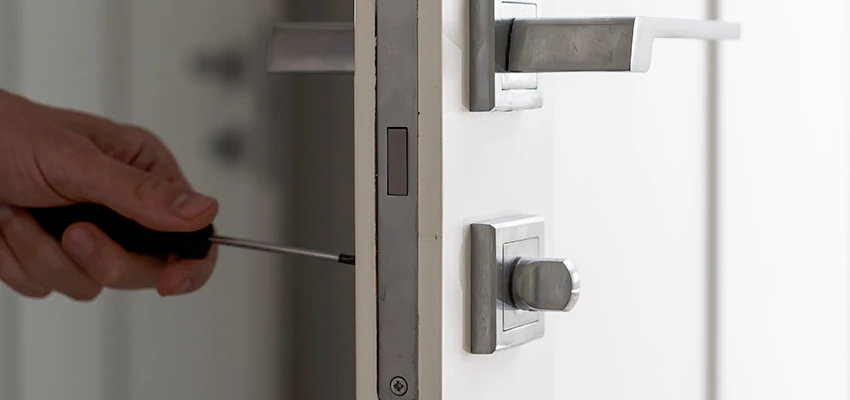 Key Programming Locksmith Open Now in Compton, California